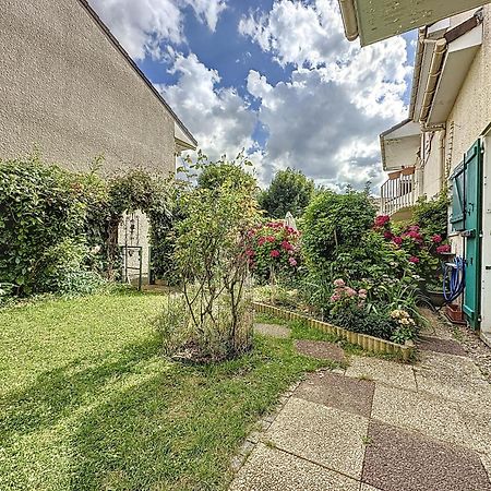 סן-דני Maison 73M2 Avec Jardin St-Denis מראה חיצוני תמונה