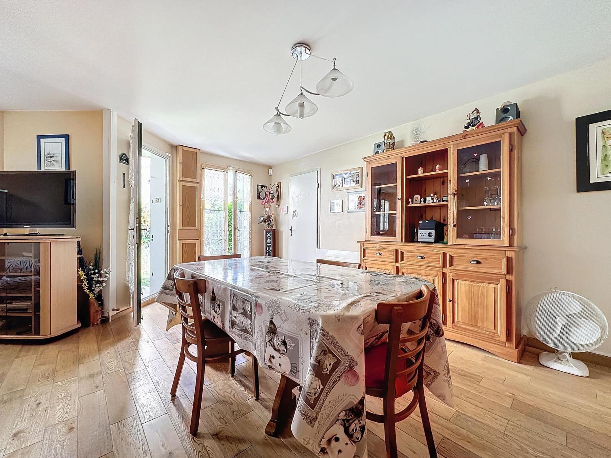 סן-דני Maison 73M2 Avec Jardin St-Denis מראה חיצוני תמונה